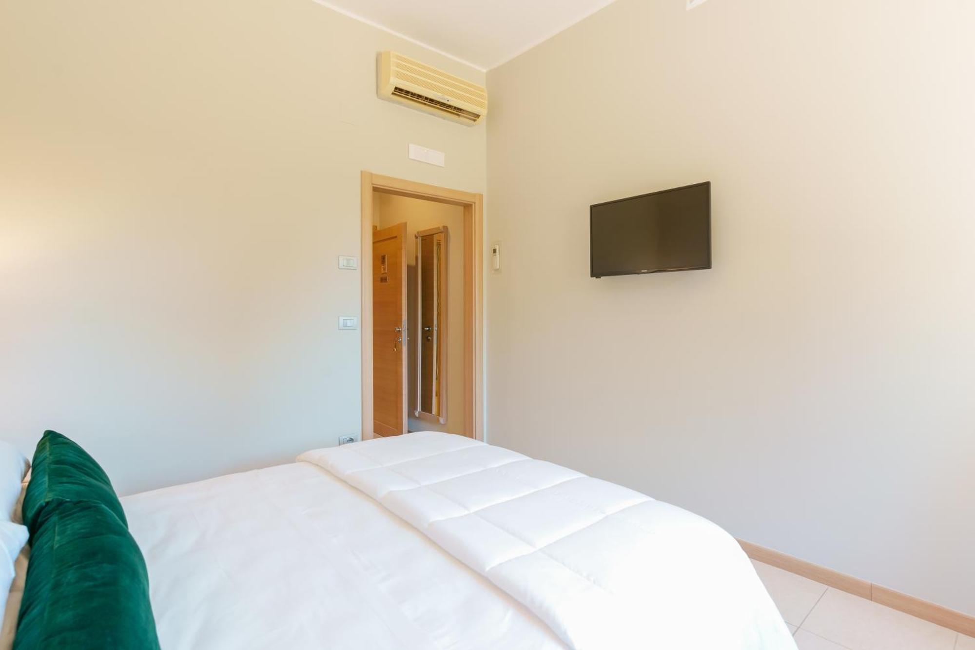 Dimora Lucia Hotel Martina Franca Exterior photo